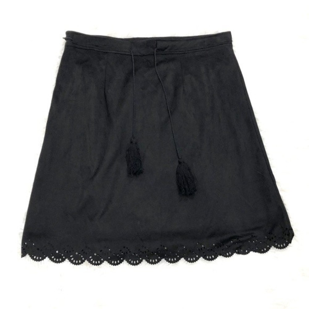 New Scallop Edge Laser Cut Suede Skirt
